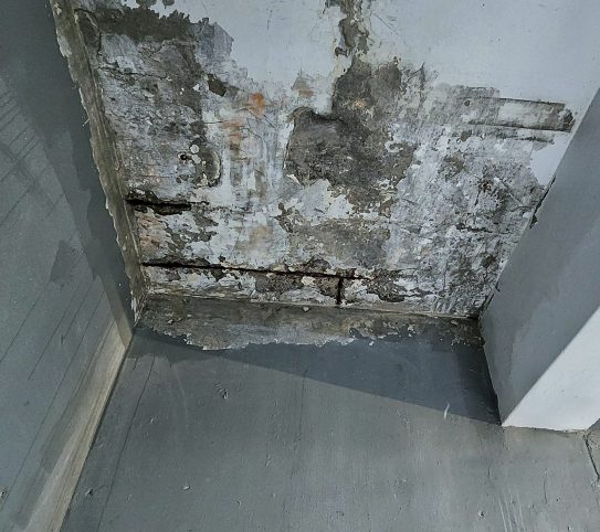 辰子名防水,天花板防水工程實績2,施工前。 辰子名防水,天花板防水工程實績2,施工前。